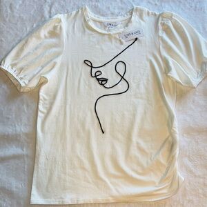 Love & Lace Cream Short Sleeve T-Shirt with Abstract Line Art S Size